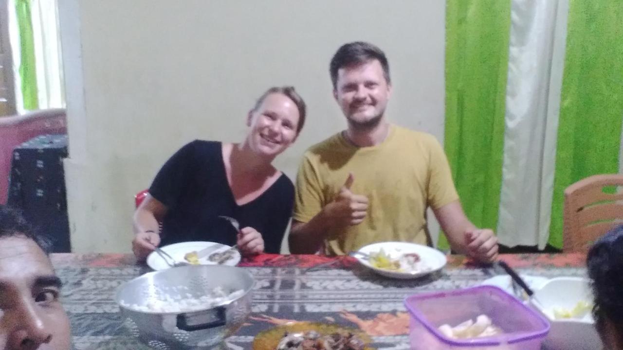 Karleta Homestay Ruteng Eksteriør billede